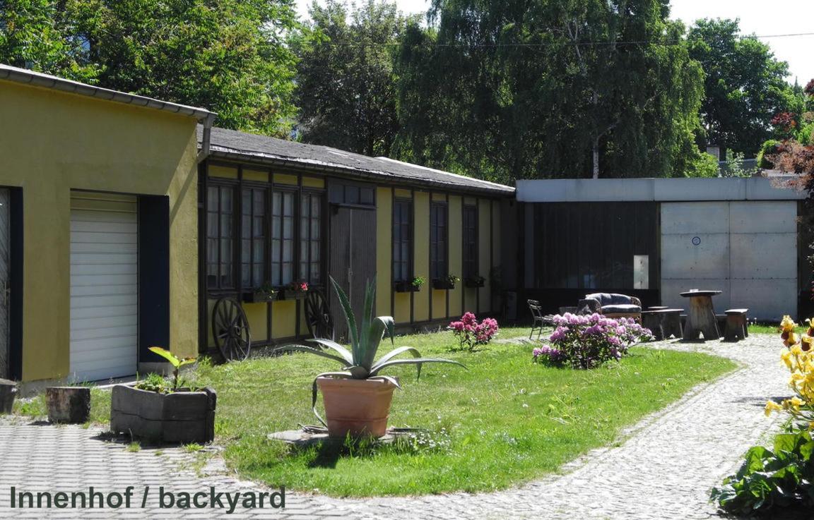 Kangaroo-stop Hostel